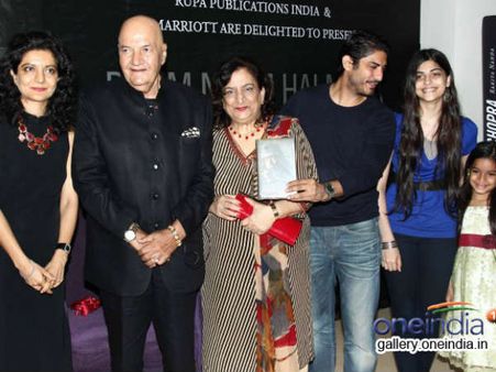 પ્રેમ ચોપરાની ઑયોબાયોગ્રાફી લૉન્ચિંગ પ્રેમ ચોપરાની ઑયોબાયોગ્રાફી લૉન્ચિંગ