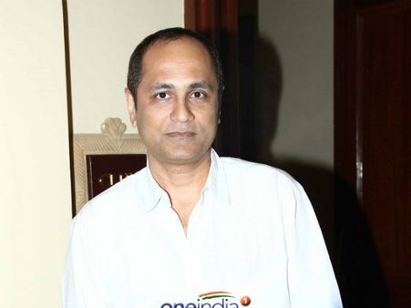 પ્રેમ ચોપરાની ઑયોબાયોગ્રાફી લૉન્ચિંગ પ્રેમ ચોપરાની ઑયોબાયોગ્રાફી લૉન્ચિંગ