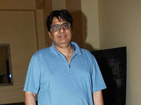 પ્રેમ ચોપરાની ઑયોબાયોગ્રાફી લૉન્ચિંગ પ્રેમ ચોપરાની ઑયોબાયોગ્રાફી લૉન્ચિંગ