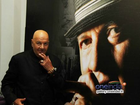 પ્રેમ ચોપરાની ઑયોબાયોગ્રાફી લૉન્ચિંગ પ્રેમ ચોપરાની ઑયોબાયોગ્રાફી લૉન્ચિંગ