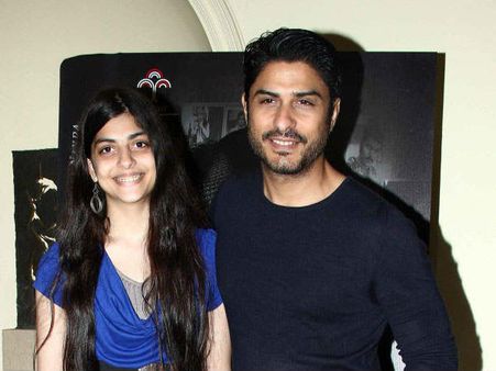 પ્રેમ ચોપરાની ઑયોબાયોગ્રાફી લૉન્ચિંગ પ્રેમ ચોપરાની ઑયોબાયોગ્રાફી લૉન્ચિંગ