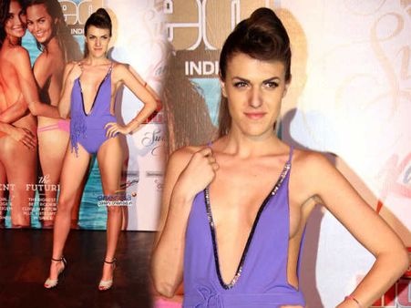 ઇલ્યુસ્ટ્રેટેડ મૅગેઝીન ગોલ્ડન જ્યુબિલી સ્વિમસૂટ ઇસ્યુ લૉન્ચ