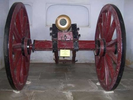 સેનાની તોપ