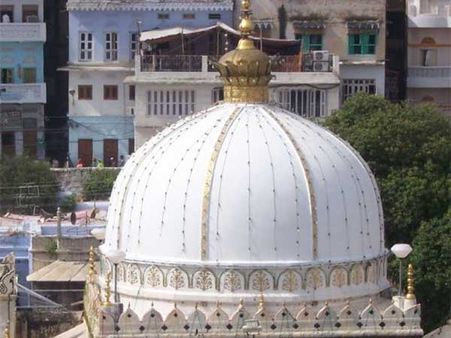દરગાહ શરીફનું ગુંબદ