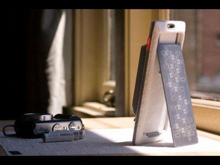 13 સોલર બેટરી ચાર્જર