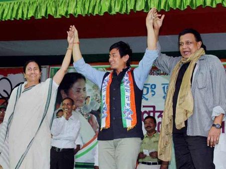 ફૂટબોલના મેદાનથી ચૂંટણીના મેદાનમાં 