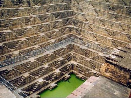 ચંદ બાવરી