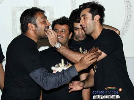 બૉમ્બે વેલ્વેટ રૅપ-અપ પાર્ટી