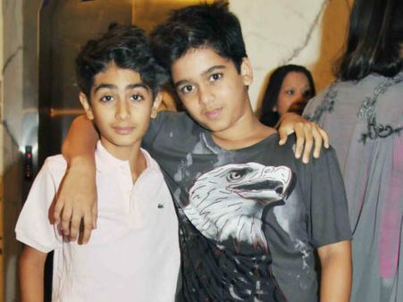 2 સ્ટેટ્સ સ્પેશિયલ સ્ક્રીનિંગ