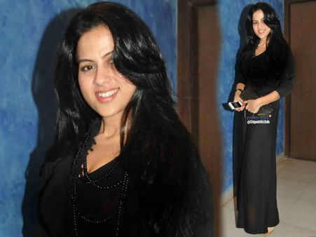 2 સ્ટેટ્સ સ્પેશિયલ સ્ક્રીનિંગ