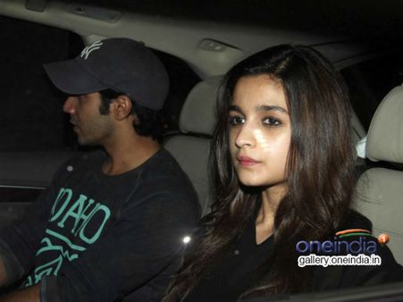 2 સ્ટેટ્સ સ્પેશિયલ સ્ક્રીનિંગ