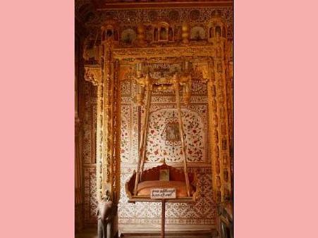 ફૂલ મહલ પેલેસ