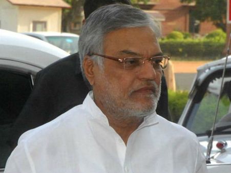 ટીવી ના જોવે વોટર્સ : સી પી જોશી