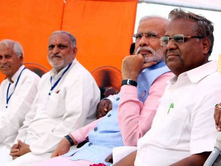 કોંગ્રેસ પરિવાર આંધ્રનો સ્વીકાર નહી કરે 