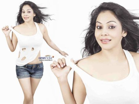 Pics : રોટી કપડા એન્ડ રોમાંસ ફિલ્મ માટે નિકિતાએ કરાવ્યું ફોટોશૂટ