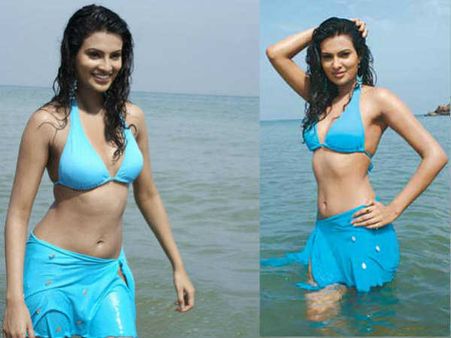 બિકિનીમાં બોલ્ડ સાઉથની સુંદરીઓ