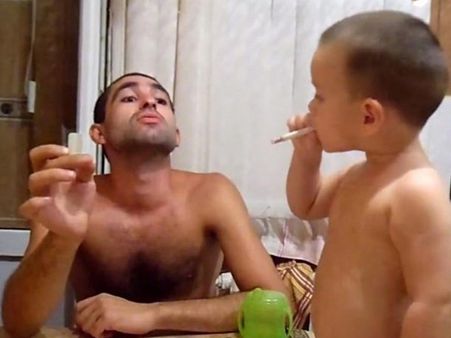 બાળકની માતાએ વીડિયો બનાવ્યો