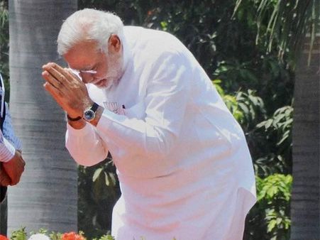 કેજરીવાલના પ્રશ્નોથી સન્ન