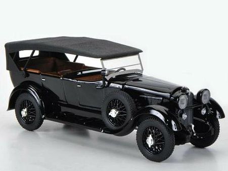 લોન માટે મર્સીડિઝને ગિરવે મુકી