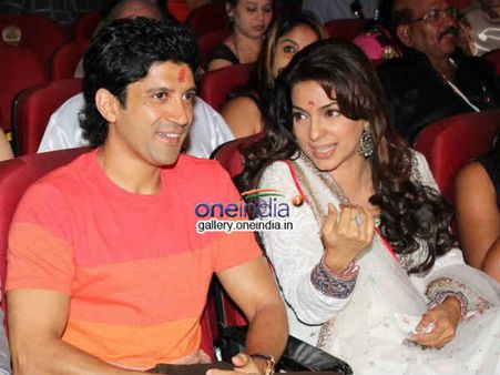 દાદાસાહેબ ફાલ્કે એકેમેડી ઍવૉર્ડ્સ