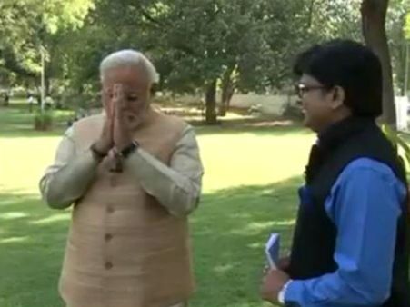 મોદીના ઇન્ટરવ્યૂ પર સેન્સરશિપ કોંગ્રેસ પ્રેરિત?