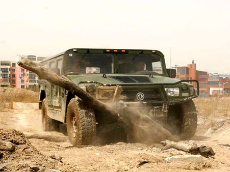 ડોંગફેંગ ઇક્યૂ 2050, હમર એચ 1ની કોપી ડોંગફેંગ ઇક્યૂ 2050, હમર એચ 1ની કોપી