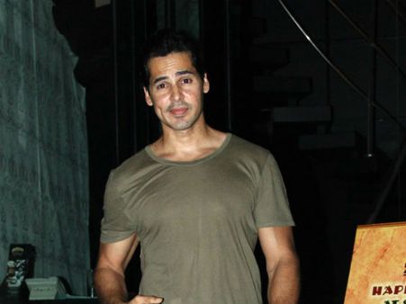 ડીનોની હાજરી