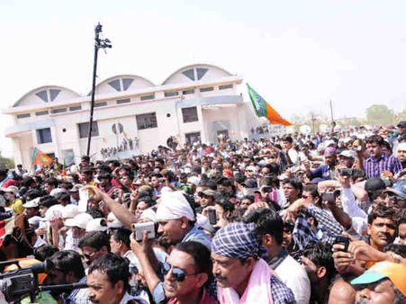 2019ની ચૂંટણીમાં હું અમેઠીનો હિસાબ આપવા આવીશ 2019ની ચૂંટણીમાં હું અમેઠીનો હિસાબ આપવા આવીશ