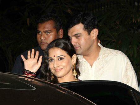 ત્રીજા પત્ની છે વિદ્યા ત્રીજા પત્ની છે વિદ્યા