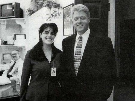 સૌ પહેલા અફસોસ દર્શાવ્યો