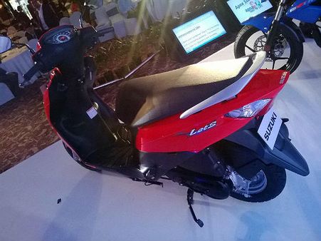 સુઝુકી લેટ્સના વ્હીલ્સ અને બ્રેક