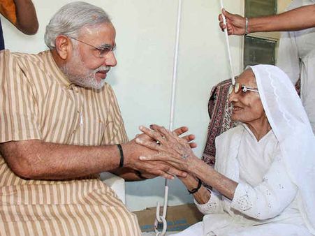 હીરાબેનને પણ લેવી પડશે સુરક્ષા હીરાબેનને પણ લેવી પડશે સુરક્ષા