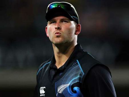 કોરે એન્ડરસન - મુંબઇ ઇન્ડિયન્સ - રૂપિયા 4.5 કરોડ 