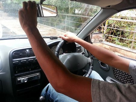 કાર સ્ટાર્ટ કરતા પહેલા તૈયાર થઇ જાઓ