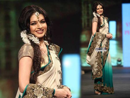 હોતા હૈ હોતા હૈ... આજેય કમસિન છે પ્રેમની સુમન!