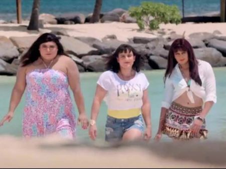 પેટ પકડીને હસ્યા કરીના