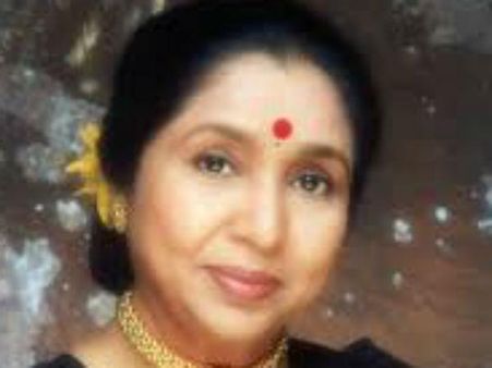 આશા ભોંસલે 