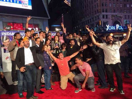 દેશભરમાં જીતની ઉજવણી