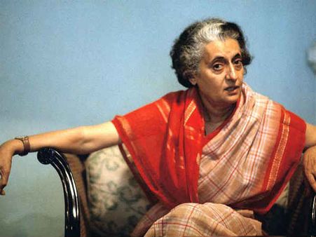 ઉત્તમ પટેલ-ઇંદિરા ગાંધી