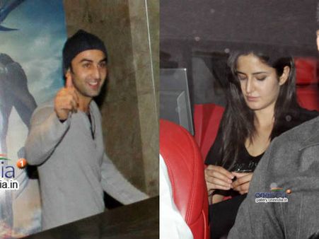 Pics : એક્સ મેન જોવા બાર્બી ગર્લ સાથે પહોંચ્યો રૉકસ્ટાર!