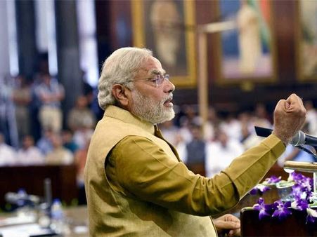 પીએમ માટે સેવકોની ફૌજ