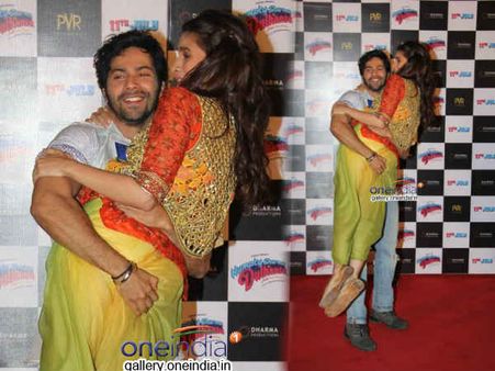 આલિયાને ઉંચકી લેતા વરુણ