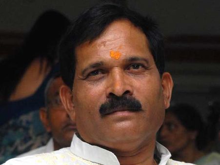 શ્રીપદ નાઇક(રાજ્યકક્ષાના મંત્રી, સ્વતંત્ર પ્રભાર)