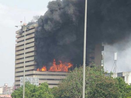 સુરતના કાપડ બજારમાં આગ