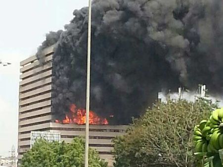 pic: સુરતના કાપડ બજારમાં ભીષણ આગ