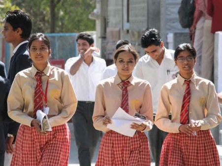 કયા જિલ્લાનું સૌથી વધુ અને સૌથી ઓછું પરિણામ?