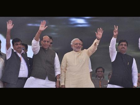 હાર્ટ એટેક અને લીવર ફાટી જતા મુંડેનું નિધન : પોસ્ટ મોર્ટેમ રિપોર્ટ