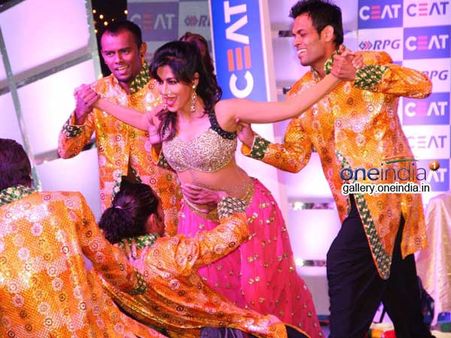 ચિત્રાંગદા સિંહનું પરફોર્મન્સ