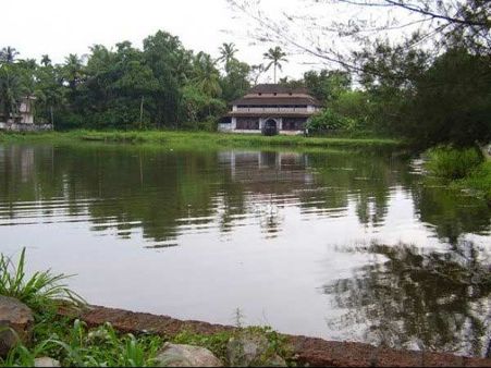 નિલેશ્વરમ મહેલ