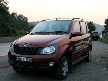 નંબર 3: મહિન્દ્રા